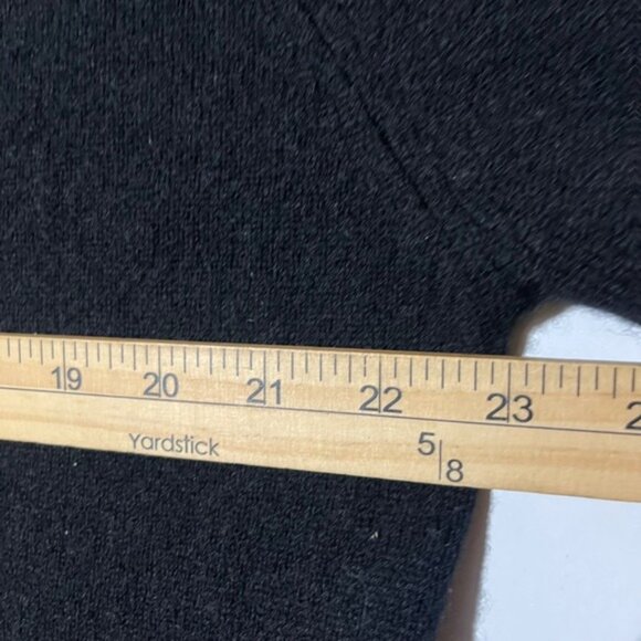 QUINCE 100% Mongolian Cashmere Boatneck Black Sweater Women's Size Large - Picture 6 of 7